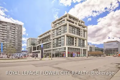 15 Merchant's Wharf Street 906, Toronto C08, ON M5A 0N8
