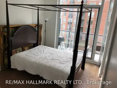 825 Church Street 717, Toronto C09, ON M4W 3Z4