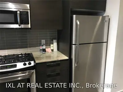 399 Adelaide Street W 303, Toronto C01, ON M5V 1S4
