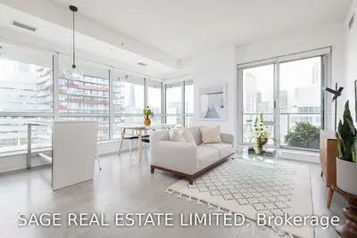 199 Richmond Street W 1802, Toronto C01, ON M5V 0H4