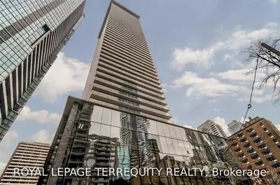 33 Charles Street E 1807, Toronto C08, ON M4Y 1R9