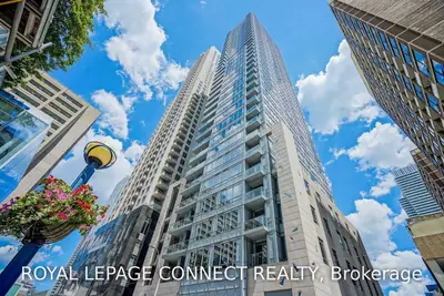 21 Balmuto Street 1406, Toronto C01, ON M4Y 1W4