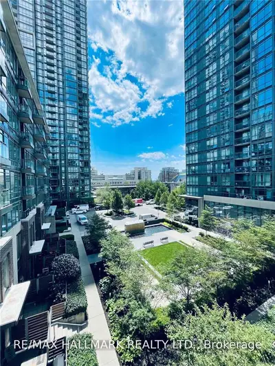 15 Brunel Court 506, Toronto C01, ON M5V 3Y6