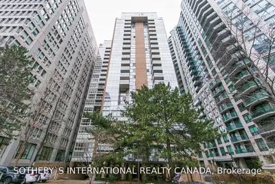 278 Bloor Street E 2004, Toronto C09, ON M4W 3M4