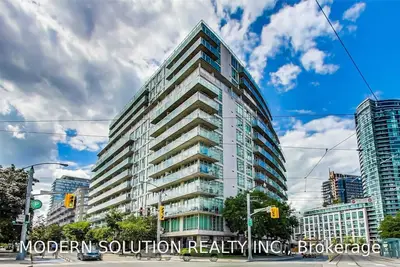 650 Queens Quay Street W 1521, Toronto C01, ON M5V 2Y7