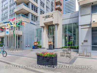 250 Wellington Street W 745, Toronto C01, ON M5V 3P6