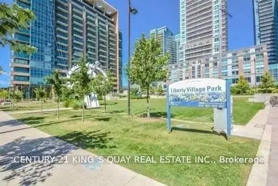 150 East Liberty Street 2211, Toronto C01, ON M6K 3R5
