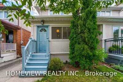 137 Roslin Avenue, Toronto C04, ON M4N 1Z3