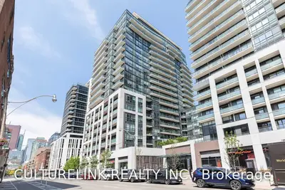 460 Adelaide Street 917, Toronto C08, ON M5A 1N6