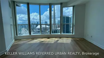 8 York Street 2613, Toronto C01, ON M5J 2Y2