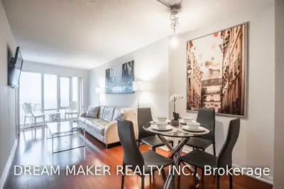 210 Victoria Street 3303, Toronto C08, On M5b 2r6