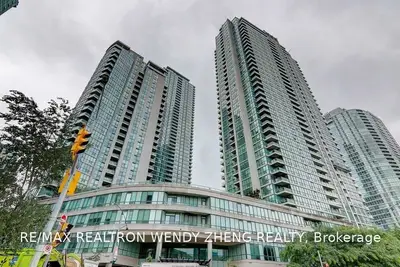 16 Yonge Street 3806, Toronto C01, ON M5E 2A1