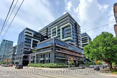 1030 King Street W 322, Toronto C01, ON M6K 0B4