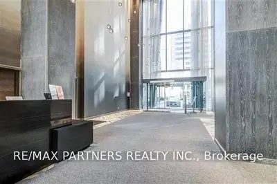 65 St Mary Street 4201, Toronto C01, ON M5S 0A6