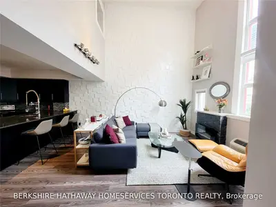 21 Earl Street 315, Toronto C08, ON M4Y 1M4