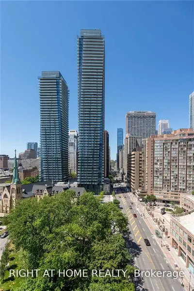 57 St Joseph Street 1322, Toronto C01, ON M5S 0C5