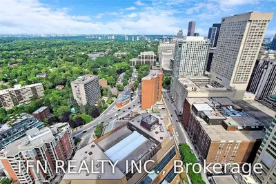 1 Yorkville Avenue 3311, Toronto C02, ON M4W 1L1