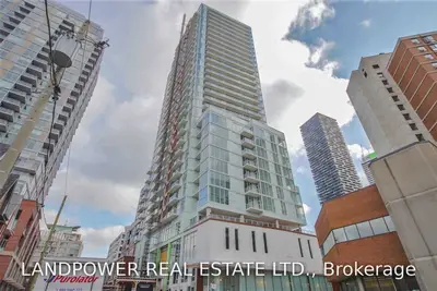 33 Helendale Avenue 2107, Toronto C03, ON M4R 0A4