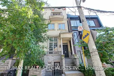127 Massey Street, Toronto C01, ON M6J 2T5