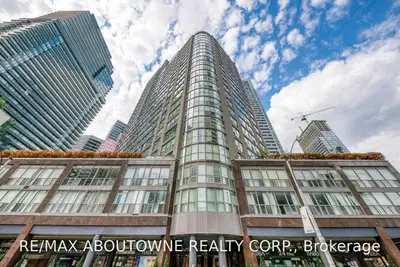 24 Wellesley Street W 1811, Toronto C01, ON M4Y 2X6
