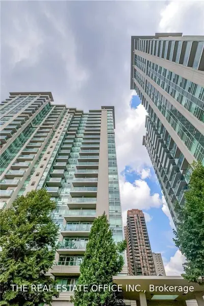 31 Bales Avenue 1815, Toronto C14, ON M2N 7L6
