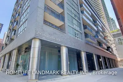 295 Adelaide Street W 1302, Toronto C01, ON M5V 0L4