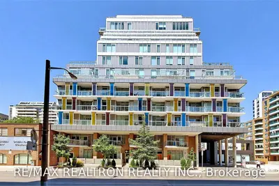 68 Merton Street 205, Toronto C10, ON M4S 1A1