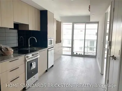 18 Maitland Terrace 1513, Toronto C08, ON M4Y 1Y3