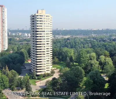 75 Wynford Heights Crescent 1905, Toronto C13, ON M3C 3H9