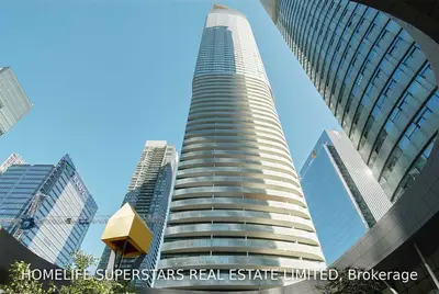 14 York Street 305, Toronto C01, ON M5J 2Z2