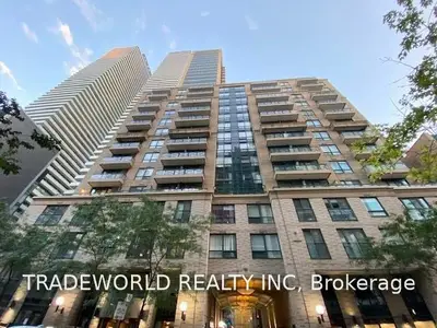 35 Hayden Street 1308, Toronto C08, On M4y 3c3