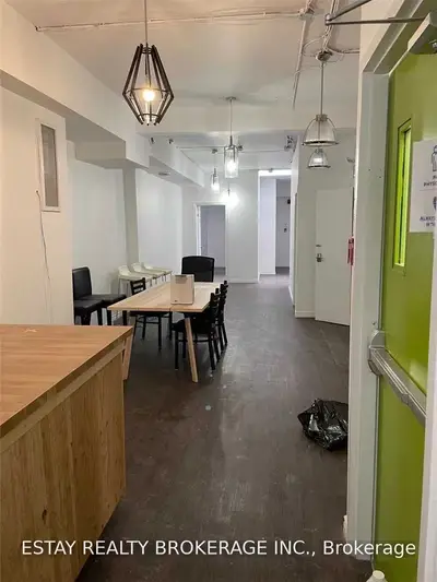 0 Spadina Avenue 2 Floor, Toronto C01, ON M5S 2H7