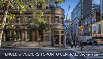 230 King Street E 401, Toronto C08, ON M5A 1K5