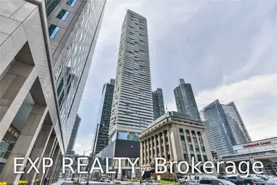 100 Harbour Street 3006, Toronto C01, ON M5J 0B6