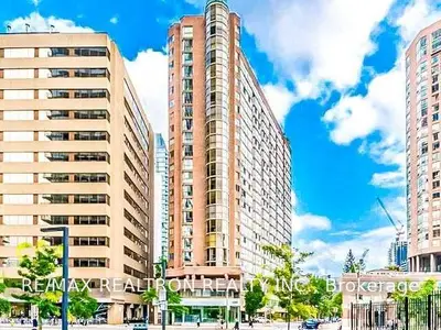 1055 Bay Street 2214, Toronto C01, ON M5S 3A3
