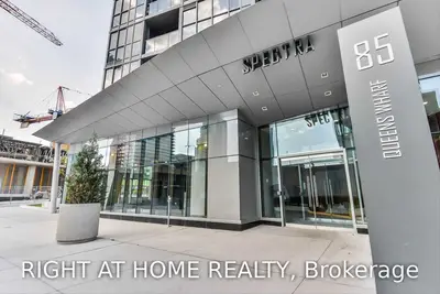 85 Queens Wharf Road 612, Toronto C01, ON M5V 0J9