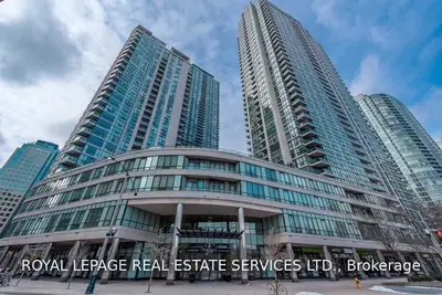 16 Yonge Street 2903, Toronto C01, ON M5E 1R4