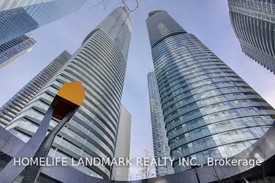 14 York Street 5806, Toronto C01, ON M5J 2Z2