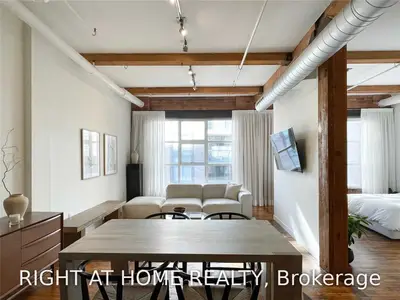90 Sherbourne Street 403, Toronto C08, ON M5A 2R1
