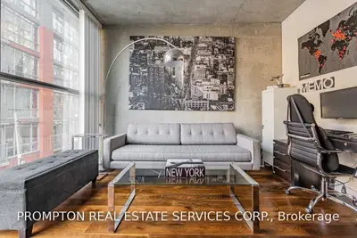 25 Oxley Street 303, Toronto C01, On M5v 2j5