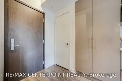 1 Yorkville Avenue 4001, Toronto C02, ON M4W 1L1