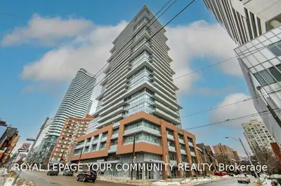 365 Church Street 1707, Toronto C08, On M5b 1z9