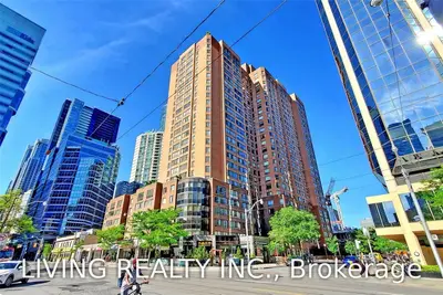 633 Bay Street 814, Toronto C01, ON M5J 3A1