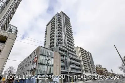 1486 Bathurst Street 501, Toronto C03, ON M5P 3G9