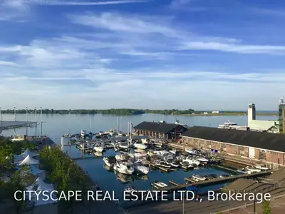 230 Queens Quay Way 826, Toronto C01, ON M5J 2Y7