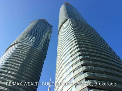 12 York Street 311, Toronto C01, ON M5J 2Z2