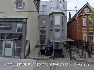 206 Carlton Street Bsmt103, Toronto C08, ON M5A 2L1