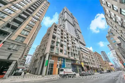 199 Richmond Street W 2103, Toronto C01, ON M5V 0H4
