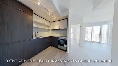 159 Wellesley Street E 2702, Toronto C08, ON M4Y 0H5