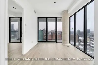 55 Ontario Street 2103, Toronto C08, ON M5A 0T8
